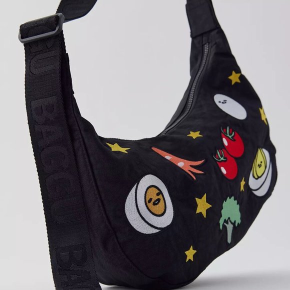 NWT Baggu Crescent Bag Medium - Embroidered Gudetama - Picture 6 of 8